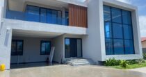 Five-Bedroom House with Boys Quarters & Pool for Sale in East Legon